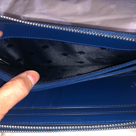 Authentic NWOT KATE SPADE BLUE  CLUTCH LEATHER WRISTLET - Picture 12 of 12